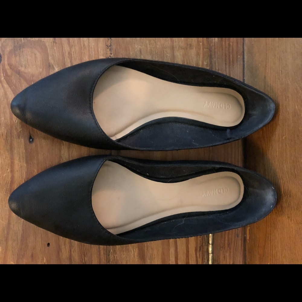 Old Navy Pointed Toe Black Flats Shoes